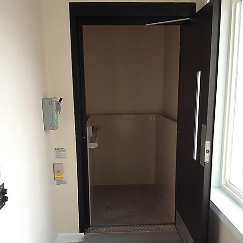 Commercial and Residential Hoistway Enclosed Vertical Platform Wheelchair Lift